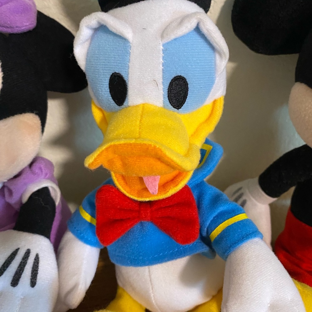 Disney Plush set of 3 Mickey, Minnie, and Donald Duck 11” - Picture 4 of 9
